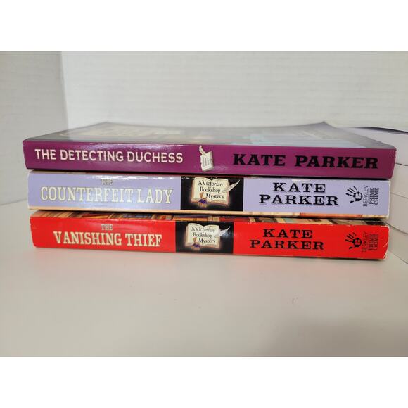 Kate Parker mystery novels - Picture 2 of 3